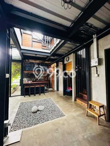 Rumah Elit Modern Tanpa Renovasi di Bintaro Tangerang Selatan Rumah Elit Modern Tanpa Renovasi di Bintaro Tangerang Selatan