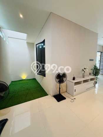 Dijual Cepat Rumah Minimalis & Modern LB 133m2 di BSD Nusaloka Dijual Cepat Rumah Minimalis & Modern LB 133m2 di BSD Nusaloka