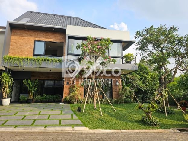 Rumah Elit Modern Tanpa Renovasi di BSD Delatinos Tangerang Rumah Elit Modern Tanpa Renovasi di BSD Delatinos Tangerang