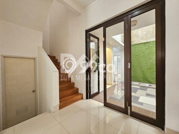 Dijual Hunian Rumah Nyaman 2 KT di Graha Raya, Tangerang Selatan Dijual Hunian Rumah Nyaman 2 KT di Graha Raya, Tangerang Selatan