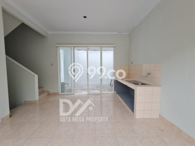 Rumah Luas Asri 2 KT Siap Huni di Graha Raya Tangerang Rumah Luas Asri 2 KT Siap Huni di Graha Raya Tangerang