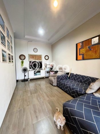 Dijual Hunian Rumah Nyaman 2 KT di Graha Raya, Tangerang Dijual Hunian Rumah Nyaman 2 KT di Graha Raya, Tangerang