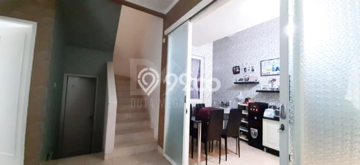 Hunian Nyaman Asri 3 KT Siap Pakai di Graha Raya Tangerang Hunian Nyaman Asri 3 KT Siap Pakai di Graha Raya Tangerang
