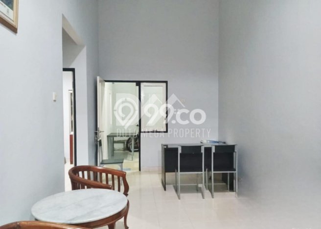 Rumah Minimalis 2 Kamar LT 90m2 di Graha Raya Rumah Minimalis 2 Kamar LT 90m2 di Graha Raya