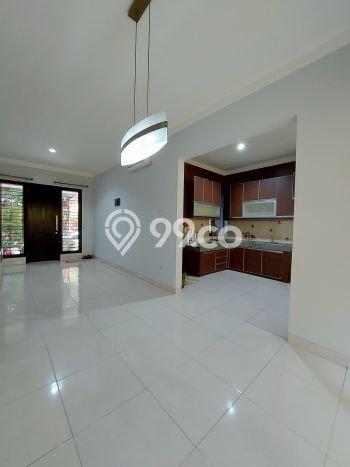 Rumah sewa siap huni 3 Kamar Tidur di Graha Raya, Tangerang Selatan Rumah sewa siap huni 3 Kamar Tidur di Graha Raya, Tangerang Selatan