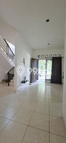 Rumah Modern 3 Kamar LT 135m2 di Graha Raya Rumah Modern 3 Kamar LT 135m2 di Graha Raya