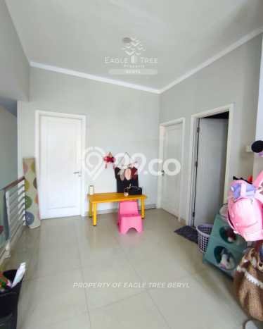 Ready to Use! Luxury House LT 239m2 Desain Modern di Sektor 9-Bintaro Ready to Use! Luxury House LT 239m2 Desain Modern di Sektor 9-Bintaro