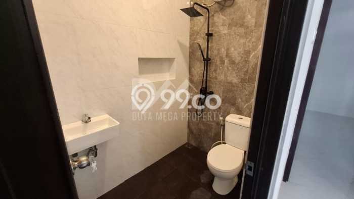 Rumah Minimalis 2 Kamar LT 96m2 di Bintaro Rumah Minimalis 2 Kamar LT 96m2 di Bintaro