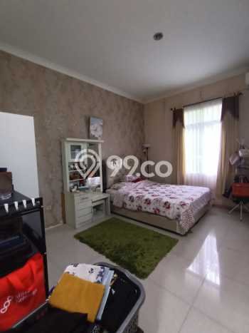 Dijual Rumah Mewah Elegan Dengan View Cantik di Sektor 3 - Bintaro, Tangerang Selatan Dijual Rumah Mewah Elegan Dengan View Cantik di Sektor 3 - Bintaro, Tangerang Selatan