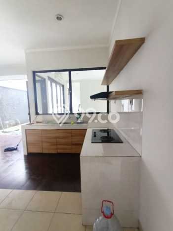 Ready to Use! Premium House LT 144m2 Desain Elegan di Sektor 9-Bintaro Ready to Use! Premium House LT 144m2 Desain Elegan di Sektor 9-Bintaro