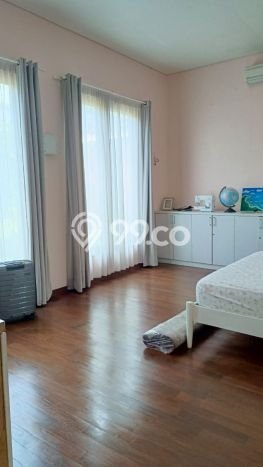 Siap Huni Rumah Mewah 5 Kamar di BSD Dekat ke Mana Pun Siap Huni Rumah Mewah 5 Kamar di BSD Dekat ke Mana Pun