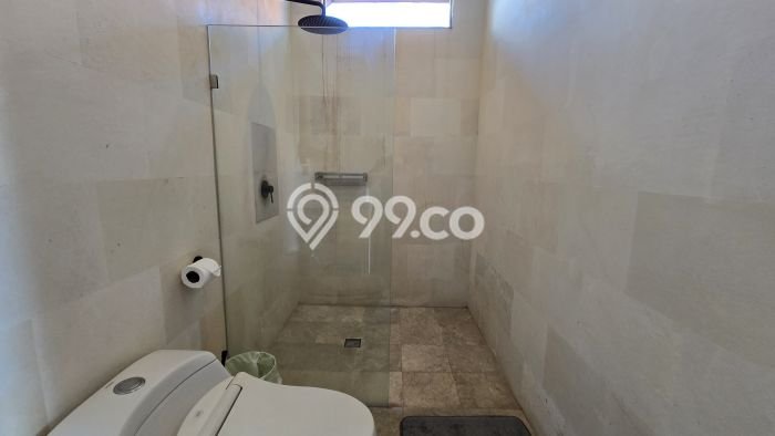 Rumah Luxury Modern Siap Huni di Canggu Badung Rumah Luxury Modern Siap Huni di Canggu Badung