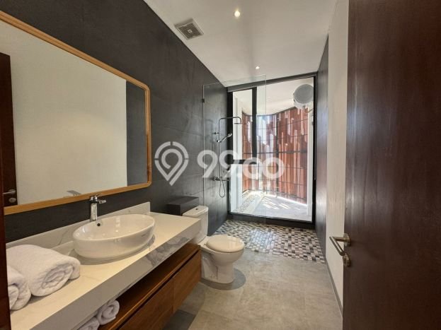 PELUANG INVESTASI! Vila Kawasan , Luas 200m2m², Prospek Bagus PELUANG INVESTASI! Vila Kawasan , Luas 200m2m², Prospek Bagus