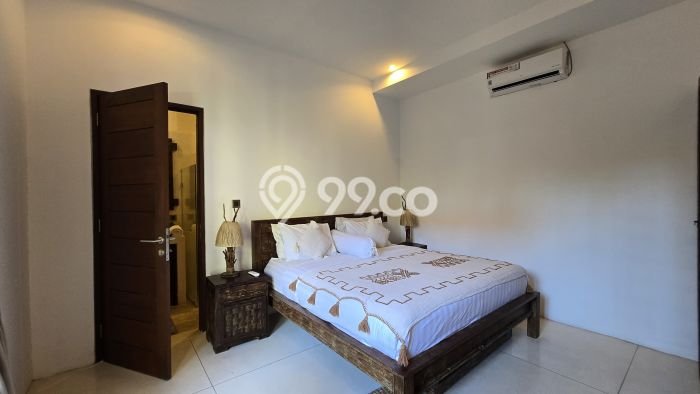 Rumah Luxury Modern Siap Huni di Canggu Badung Rumah Luxury Modern Siap Huni di Canggu Badung