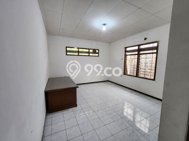 Rumah Premium di Rawamangun, 4 KT, Lingkungan Tenang, Luas 476m² LB 300m² Rumah Premium di Rawamangun, 4 KT, Lingkungan Tenang, Luas 476m² LB 300m²