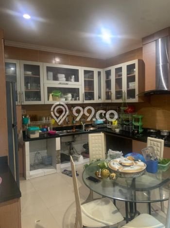 Rumah Mewah Siap Huni LT 180m2 di Kelapa Gading, Jakarta Utara Rumah Mewah Siap Huni LT 180m2 di Kelapa Gading, Jakarta Utara