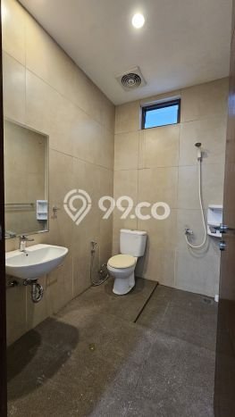 Disewakan Rumah Harga Terjangkau di Pulomas Jakarta Timur dengan 4 Kamar Tidur Disewakan Rumah Harga Terjangkau di Pulomas Jakarta Timur dengan 4 Kamar Tidur
