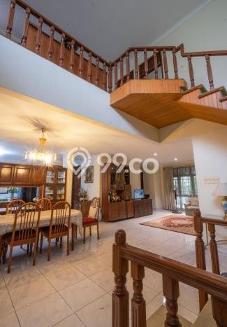 Rumah Luxury Modern Tanpa Renovasi di Kayu Putih Jakarta Timur Rumah Luxury Modern Tanpa Renovasi di Kayu Putih Jakarta Timur