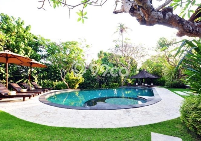 Rumah PREMIUM di , Denpasar, LT 1360m2m² LB 600m2m² HARGA TERBAIK! Rumah PREMIUM di , Denpasar, LT 1360m2m² LB 600m2m² HARGA TERBAIK!