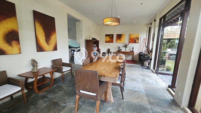 Vila Siap Huni di , Area 0m2m², Akses ke Pusat Kota Vila Siap Huni di , Area 0m2m², Akses ke Pusat Kota