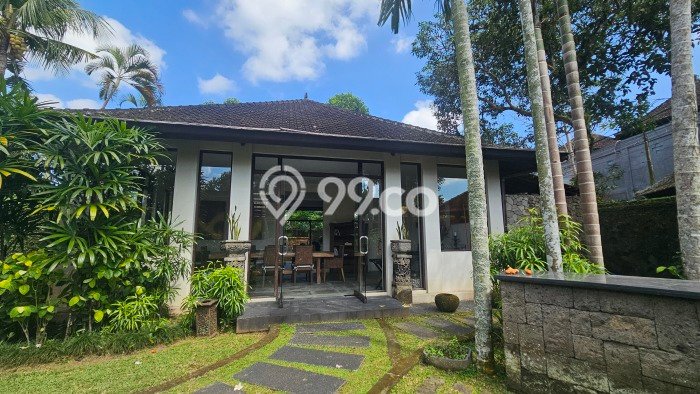 Vila Siap Huni di , Area 0m2m², Akses ke Pusat Kota Vila Siap Huni di , Area 0m2m², Akses ke Pusat Kota