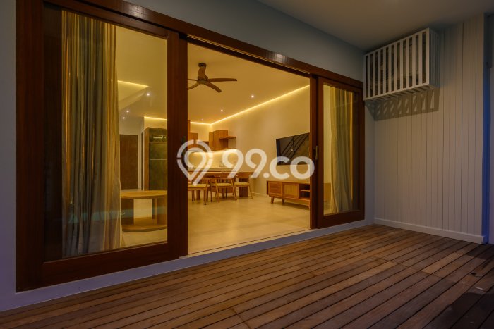 LOKASI TERBAIK! Vila di , Luas 100m2m², Area Strategis dengan jalan bagus LOKASI TERBAIK! Vila di , Luas 100m2m², Area Strategis dengan jalan bagus