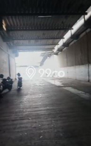 Disewakan Gudang di Kawasan Ramai Kadu Luas 2580m2 Disewakan Gudang di Kawasan Ramai Kadu Luas 2580m2