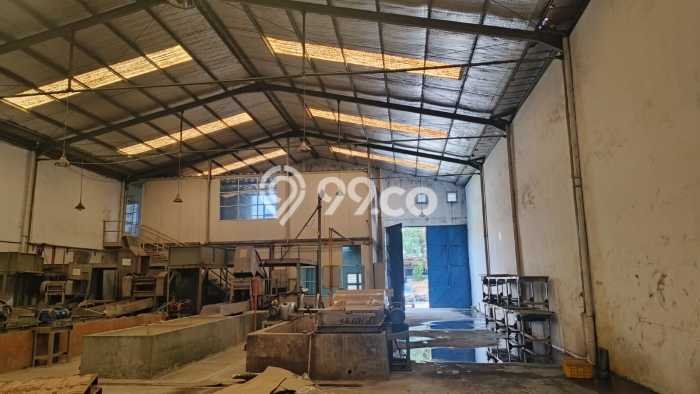 AREA KOMERSIAL! Gudang Disewakan di Panongan, Luas 635m2m², Akses Strategis AREA KOMERSIAL! Gudang Disewakan di Panongan, Luas 635m2m², Akses Strategis