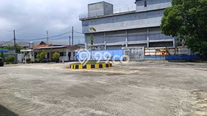 Gudang Kawasan Pasar Kemis, Luas 10000m², Pusat Bisnis, Lokasi Premium Gudang Kawasan Pasar Kemis, Luas 10000m², Pusat Bisnis, Lokasi Premium