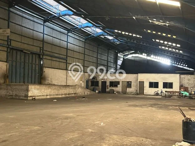 Area Strategis! Disewakan Gudang Lokasi Karawaci, Tangerang Cocok untuk Bisnis Area Strategis! Disewakan Gudang Lokasi Karawaci, Tangerang Cocok untuk Bisnis
