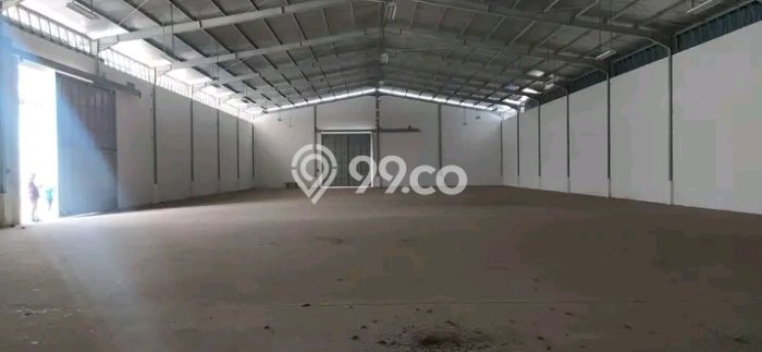 LOKASI STRATEGIS! Gudang Kawasan Legok, Luas 2820m2m², Kawasan Berkembang, Ready Bisnis LOKASI STRATEGIS! Gudang Kawasan Legok, Luas 2820m2m², Kawasan Berkembang, Ready Bisnis