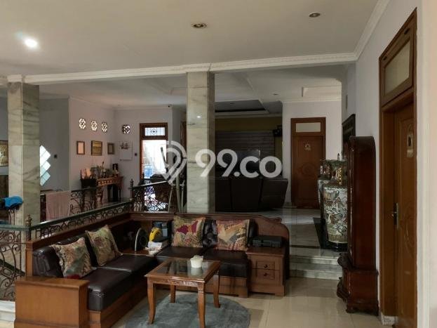 Jual Rumah Luas Megah Dengan View Eksklusif di Galaxy, Bekasi Jual Rumah Luas Megah Dengan View Eksklusif di Galaxy, Bekasi