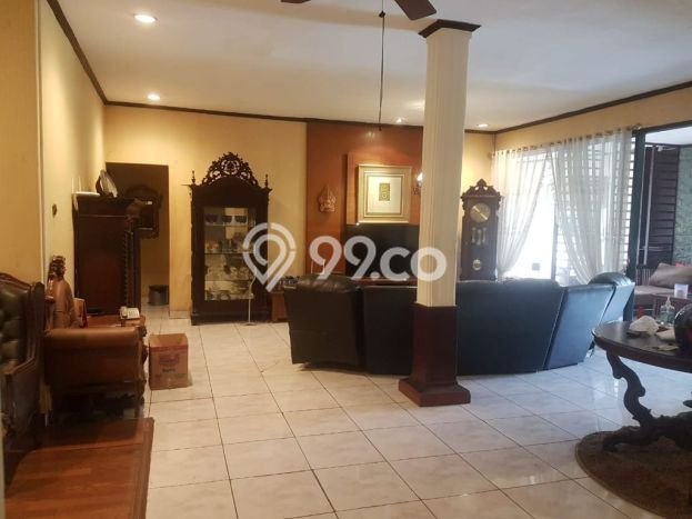 Dijual Rumah Premium dengan Fasilitas Sekitar Komplit di Tebet, Jakarta Selatan Dijual Rumah Premium dengan Fasilitas Sekitar Komplit di Tebet, Jakarta Selatan