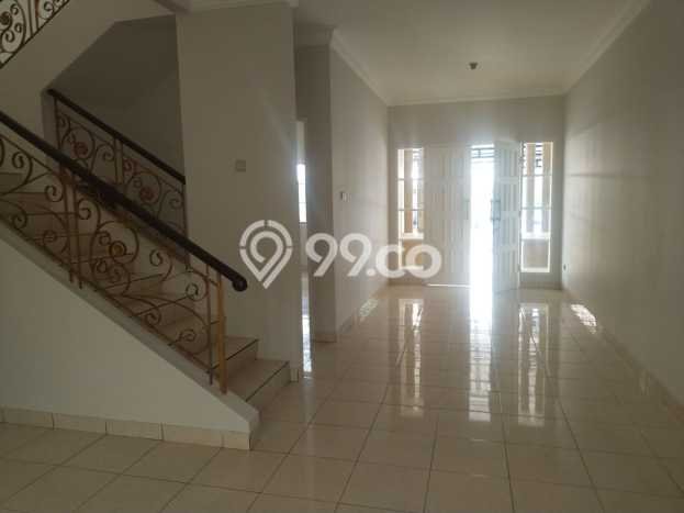 Jual Rumah Mewah Elegan Dengan View Eksklusif di Kota Wisata, Bogor Jual Rumah Mewah Elegan Dengan View Eksklusif di Kota Wisata, Bogor