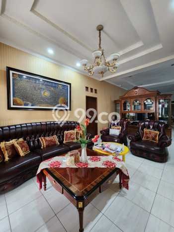 Rumah Luxury Modern Siap Huni di Kemang Jakarta Selatan Rumah Luxury Modern Siap Huni di Kemang Jakarta Selatan