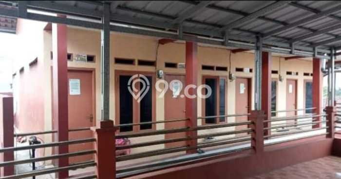 Unit Komersial Dijual di Cibinong Bogor Luas Tanah 565m2, Luas Bangunan 865m2 Unit Komersial Dijual di Cibinong Bogor Luas Tanah 565m2, Luas Bangunan 865m2