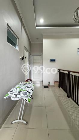Rumah Modern 4 KT di Cikupa Citra Raya Tangerang Semi Furnished Rumah Modern 4 KT di Cikupa Citra Raya Tangerang Semi Furnished