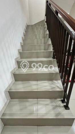 Rumah Modern 4 KT di Cikupa Citra Raya Tangerang Semi Furnished Rumah Modern 4 KT di Cikupa Citra Raya Tangerang Semi Furnished