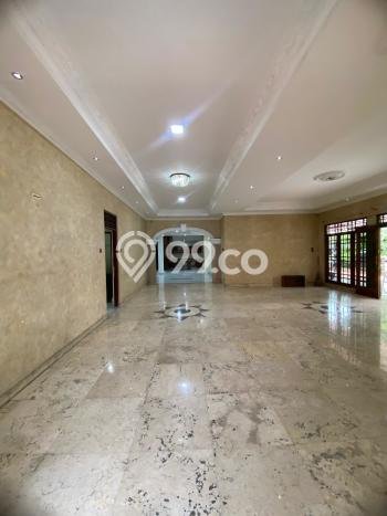 Hunian Modern Disewakan 5 Kamar di Tebet Bisa Nego Hunian Modern Disewakan 5 Kamar di Tebet Bisa Nego