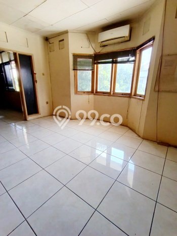 Ready to Use! Premium House LT 344m2 Desain Elegan di Cipinang Melayu Ready to Use! Premium House LT 344m2 Desain Elegan di Cipinang Melayu