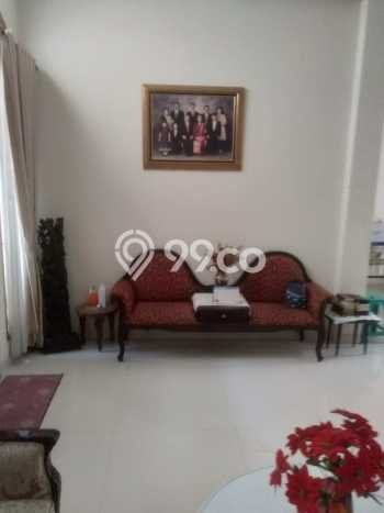 Rumah Nyaman di Cinere, Depok, LT 300m2m² Bangunan 225m2m² Rumah Nyaman di Cinere, Depok, LT 300m2m² Bangunan 225m2m²