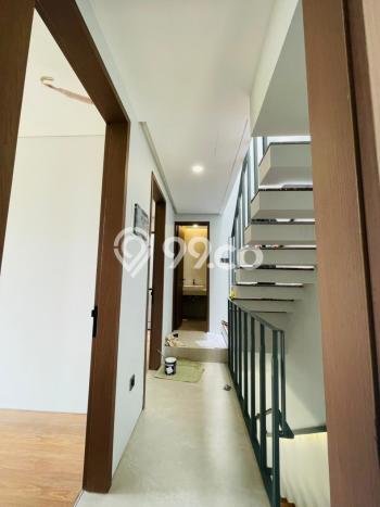 Hot Offer Hunian Mewah Ideal dan Luas di Ciputat, Tangerang Selatan Hot Offer Hunian Mewah Ideal dan Luas di Ciputat, Tangerang Selatan