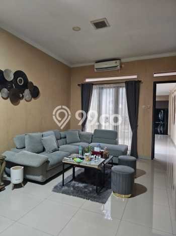 LOKASI PREMIUM! Rumah Berkembang area Bandung Kota, Luas 168m2m² Bangunan 135m2m² LOKASI PREMIUM! Rumah Berkembang area Bandung Kota, Luas 168m2m² Bangunan 135m2m²