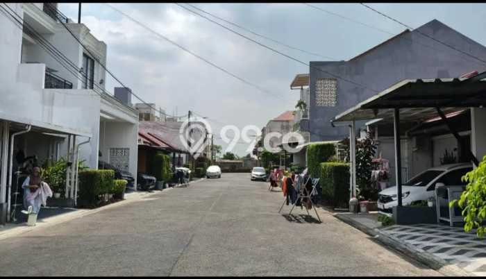 Jual Rumah Strategis Bagus Punya 2 KT di Antapani Bandung SHM Jual Rumah Strategis Bagus Punya 2 KT di Antapani Bandung SHM