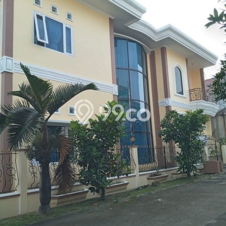 Jual Rumah Luas Megah Dengan View Cantik di Bandung Kota, Bandung Jual Rumah Luas Megah Dengan View Cantik di Bandung Kota, Bandung