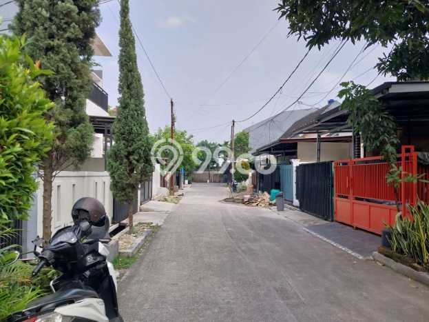Rumah Area Strategis kawasan Bandung Kota, Bandung, LT 72m2m² LB 45m2m² Rumah Area Strategis kawasan Bandung Kota, Bandung, LT 72m2m² LB 45m2m²