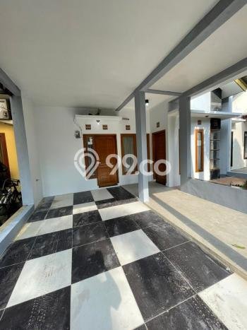 Rumah Minimalis 3 Kamar Terawat di Kompleks Perumahan Bandung Kota, Bandung Rumah Minimalis 3 Kamar Terawat di Kompleks Perumahan Bandung Kota, Bandung