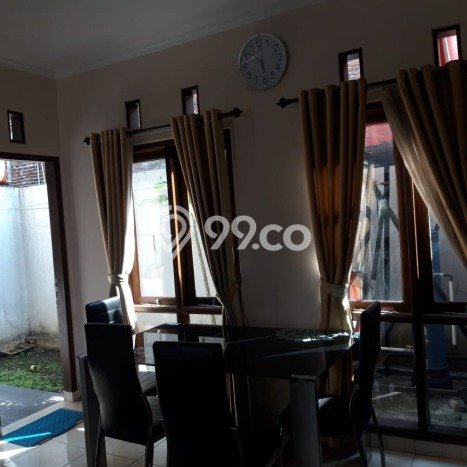 Rumah Luas Asri 3 KT Siap Huni di Buah Batu Bandung Rumah Luas Asri 3 KT Siap Huni di Buah Batu Bandung
