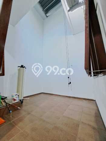 Rumah Luas Asri 3 KT Siap Huni di Buah Batu Bandung Rumah Luas Asri 3 KT Siap Huni di Buah Batu Bandung