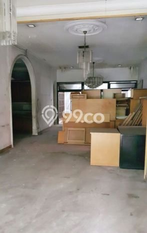 Ready to Use! Premium House LT 286m2 Desain Elegan di Tomang Ready to Use! Premium House LT 286m2 Desain Elegan di Tomang